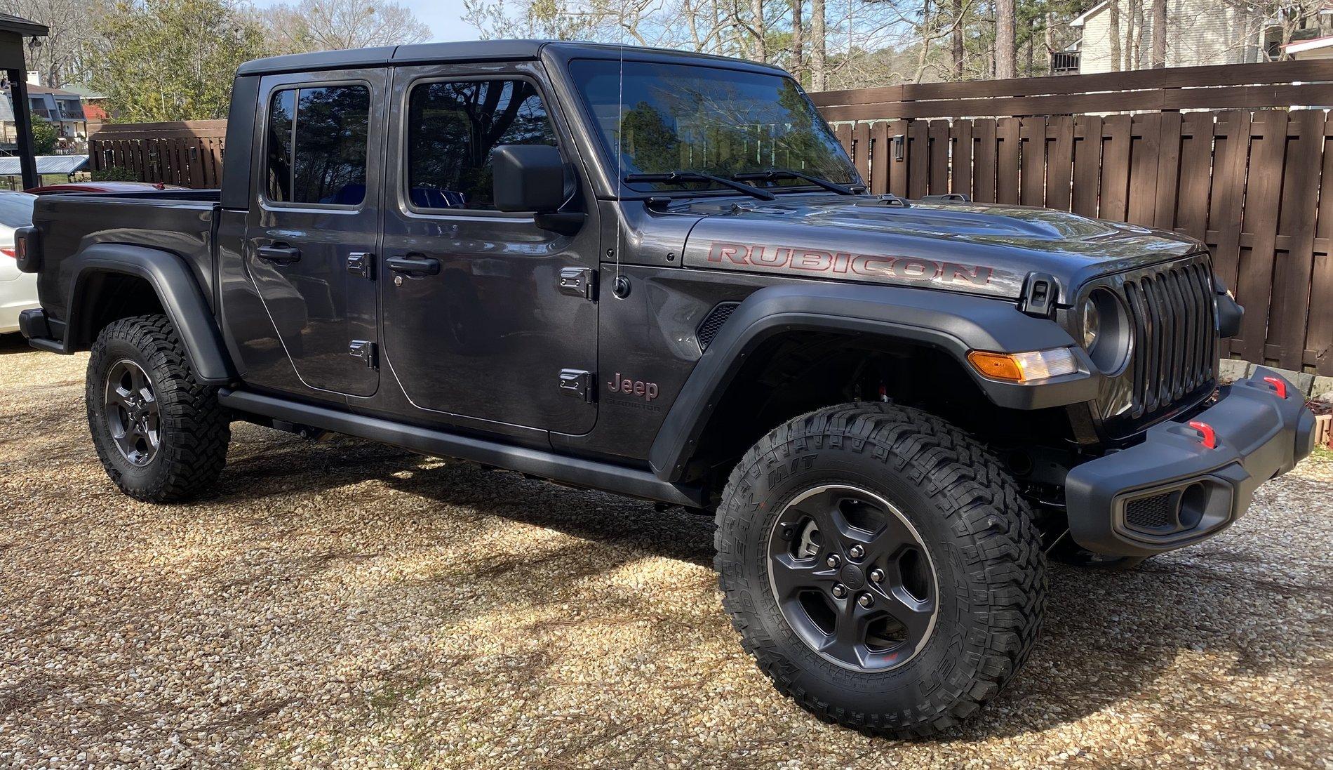 Jeep Gladiator Took Delivery of Your JT? Sign in Here! EE799D58-BDB0-415F-BE23-719227A1D70E