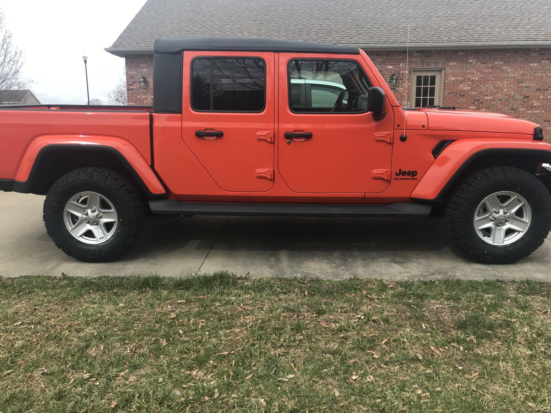 Jeep Gladiator Pictures of 33s and 35s IMG_1150[1].JPG
