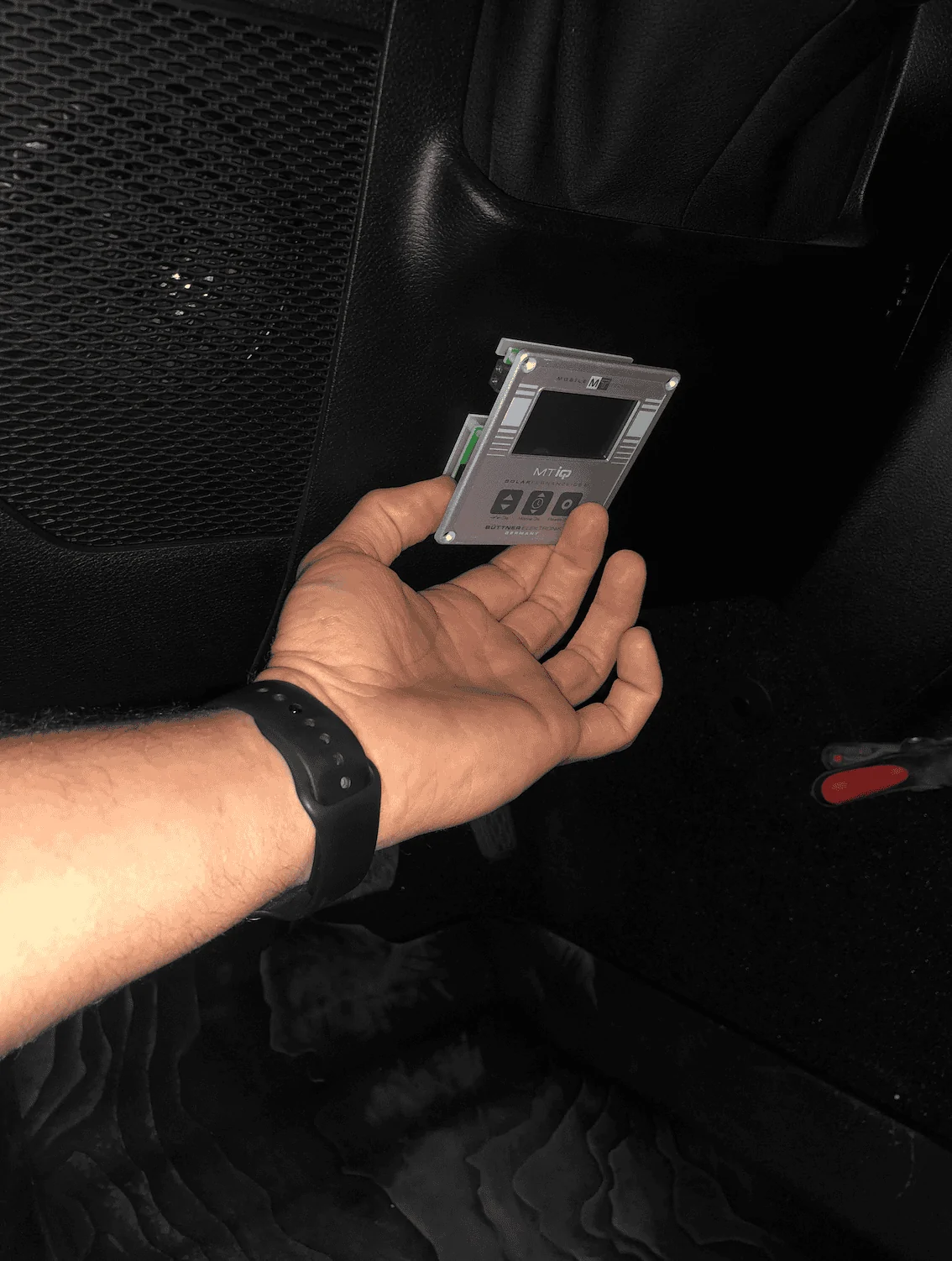 Jeep Gladiator Dual battery & Solar System monitors Screen Shot 2020-03-10 at 7.37.52 PM