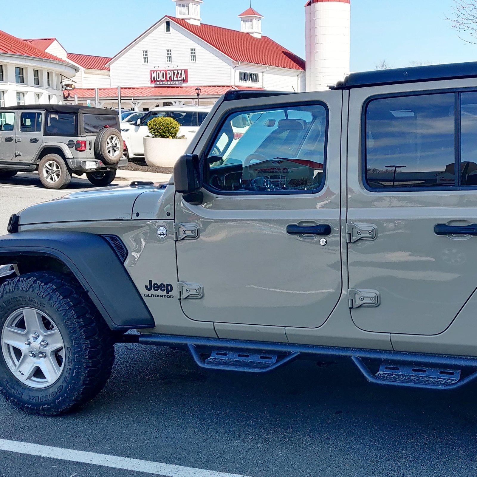 Jeep Gladiator bigger tires on unlifted Sport S IMG_20200309_203638_309