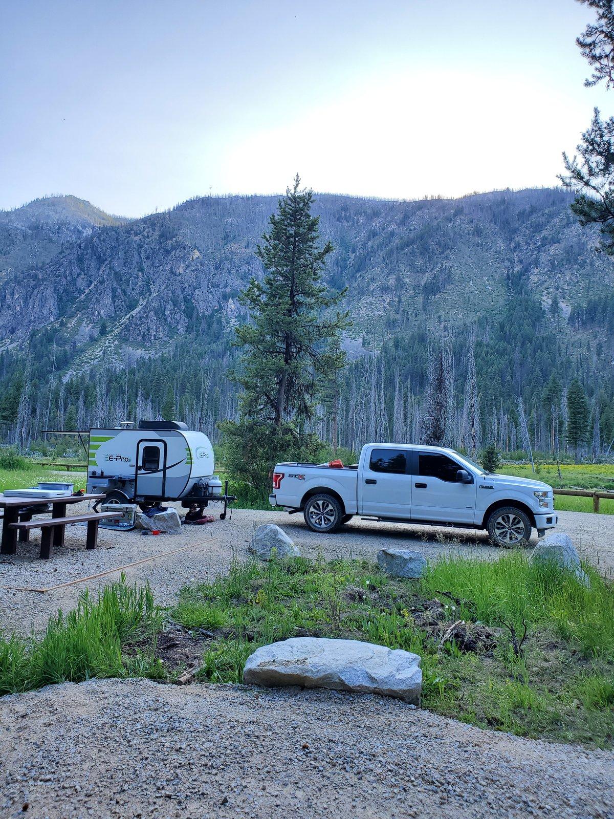 Jeep Gladiator Overland that doesn't "Overland" 20190720_190721