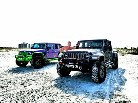 Jeep Gladiator Jeep "Groundhog Day" Superbowl Commercial! [Updated With Extended Directors Cut] 89997299_227852891725163_1530158364934275072_n
