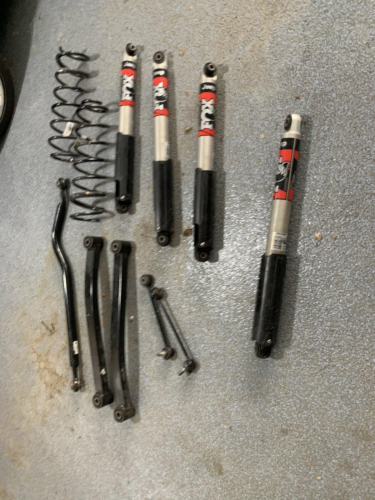 Jeep Gladiator WTS:  JT Rubicon Takeoffs Suspension IMG_0863