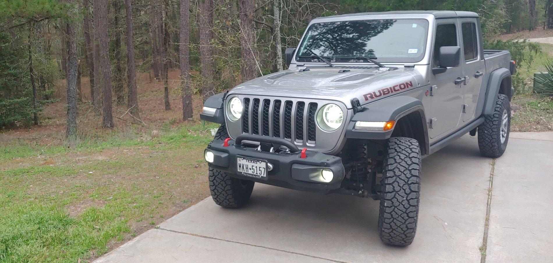 Jeep Gladiator Kenda Klever R/T KR601 35x10.50R17 0313201813a_HDR