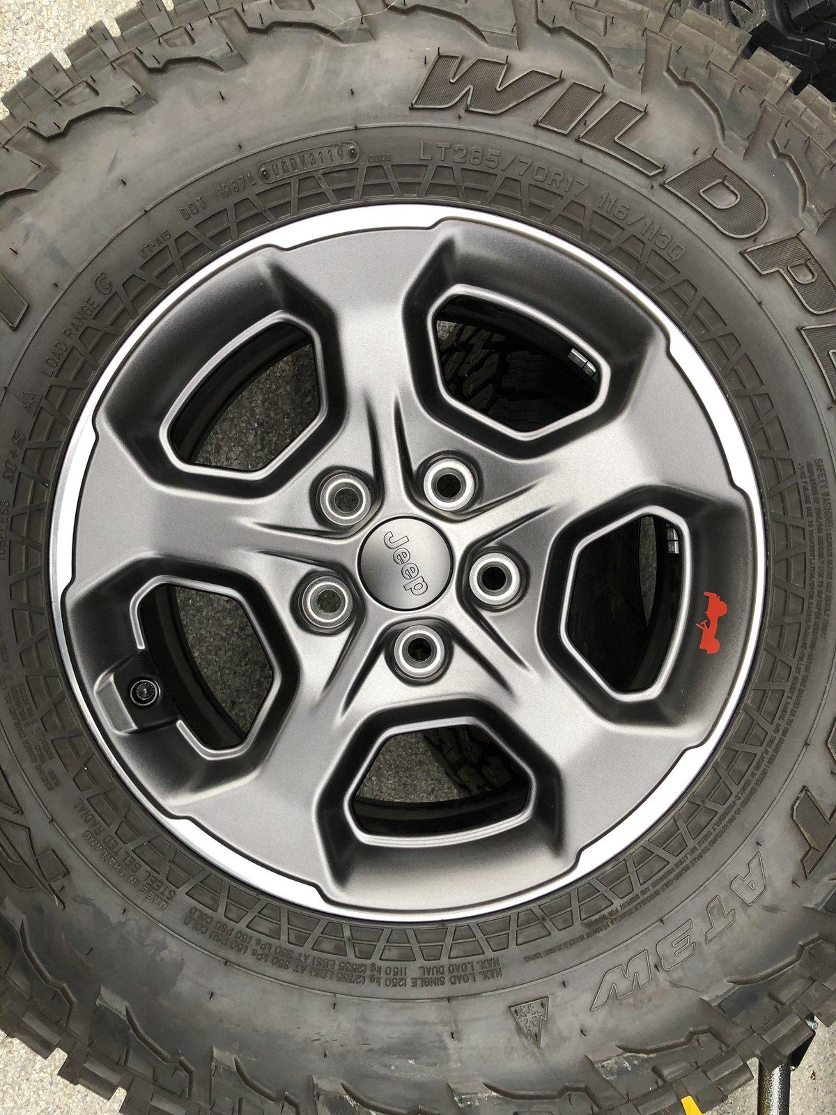 Jeep Gladiator Sold: Rubicon wheels with Falken Wildpeak AT3W tires F82AC33A-4EAE-465E-BBDE-AB958C26EB8D