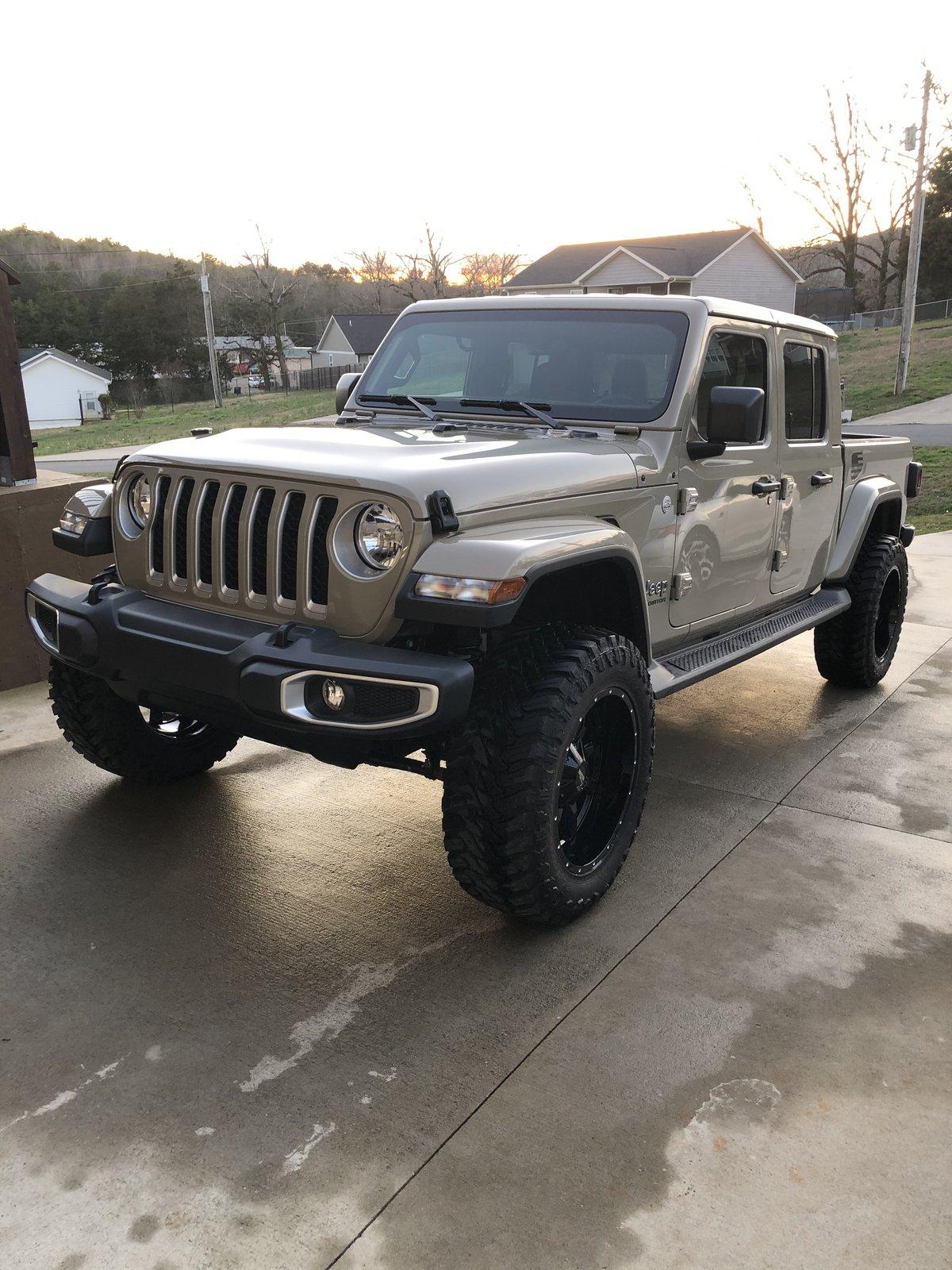 Jeep Gladiator Not seeing any overland pictures 18A33017-F7EB-4336-8131-57CB5CC0F038