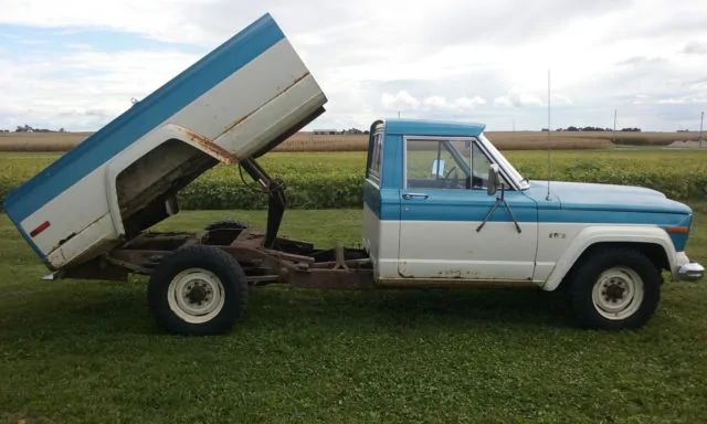 Jeep Gladiator Gladiator bent frame offroading with trailer? Why do you think this happened? 1974-jeep-j20-pickup-truck-with-dump-bed-360-v8-antique-4wd-rare-1