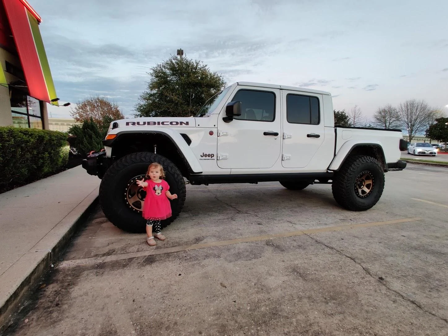 Jeep Gladiator Texas Check In psGK1XEpXjP9QocTQd9cRZCliod-j7_znJ3fq0eChnpv8p5b_oAG23VMv8j0cuGDYugimZx1fDQGwUvsw=w1447-h1085