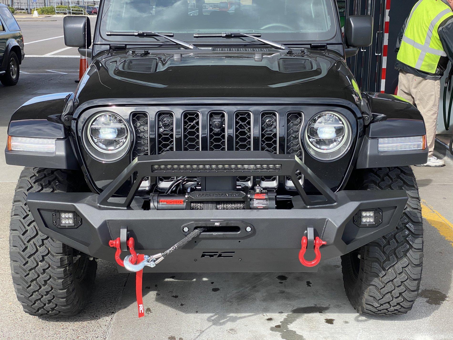 Jeep Gladiator Lets see all those Gladiators with lifts and bigger tires! 93ECEE3C-0E59-41C3-B15E-C39FE61C823F