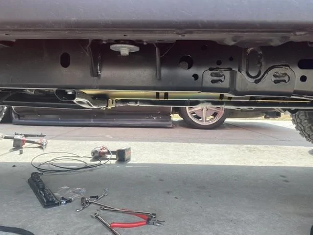 Jeep Gladiator Maximus-3 compressor mount install. 2154330A-0C7B-480A-B031-D7EE2324A3AA