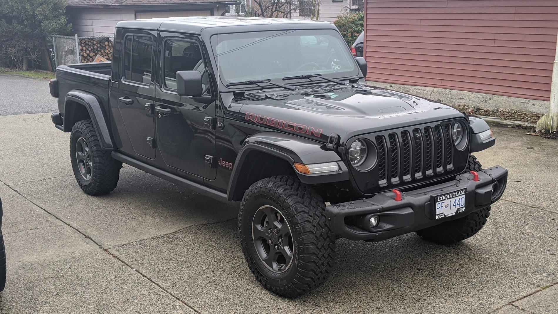 Jeep Gladiator Took Delivery of Your JT? Sign in Here! 00000IMG_00000_BURST20200226083633475_COVER