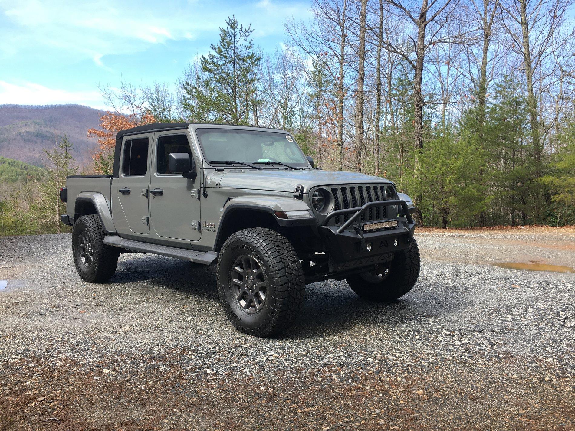 Jeep Gladiator STING GRAY Gladiator JT Club 93D66A7F-D651-4DD3-9009-89E68670AC3E