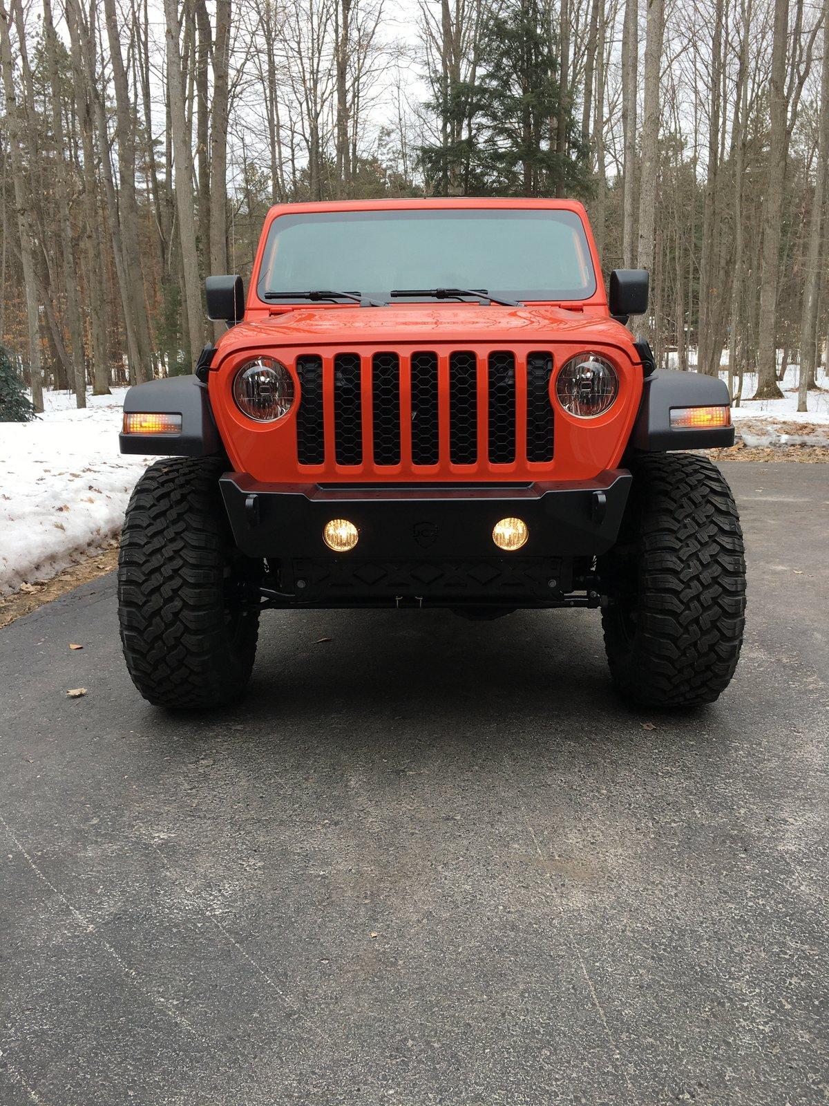 Jeep Gladiator Front Bumper Replacement 608F8584-5C02-4FB9-9628-322FD4382860