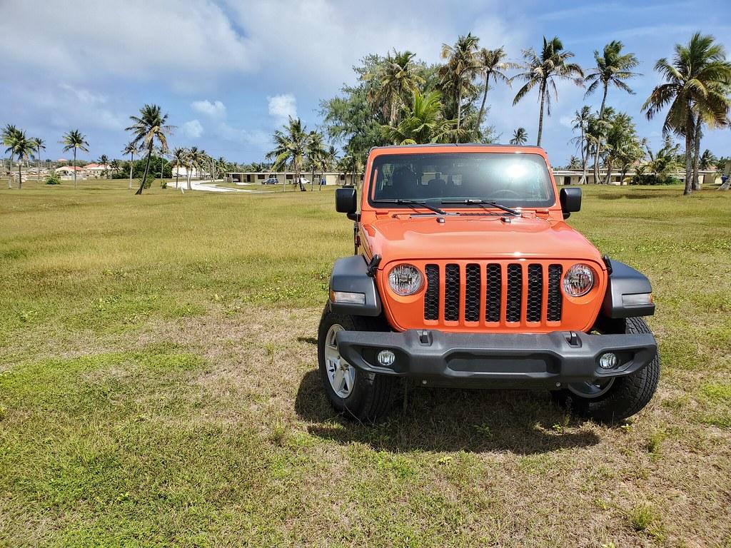 Jeep Gladiator SPORTICON a Sport S built for the Rubicon trail 49653851723_8ec304e953_b