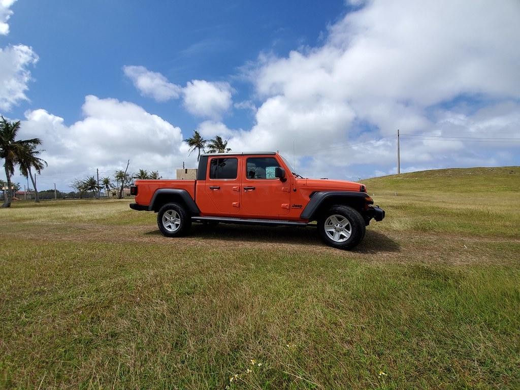 Jeep Gladiator SPORTICON a Sport S built for the Rubicon trail 49654668327_f4eb2b19fa_b