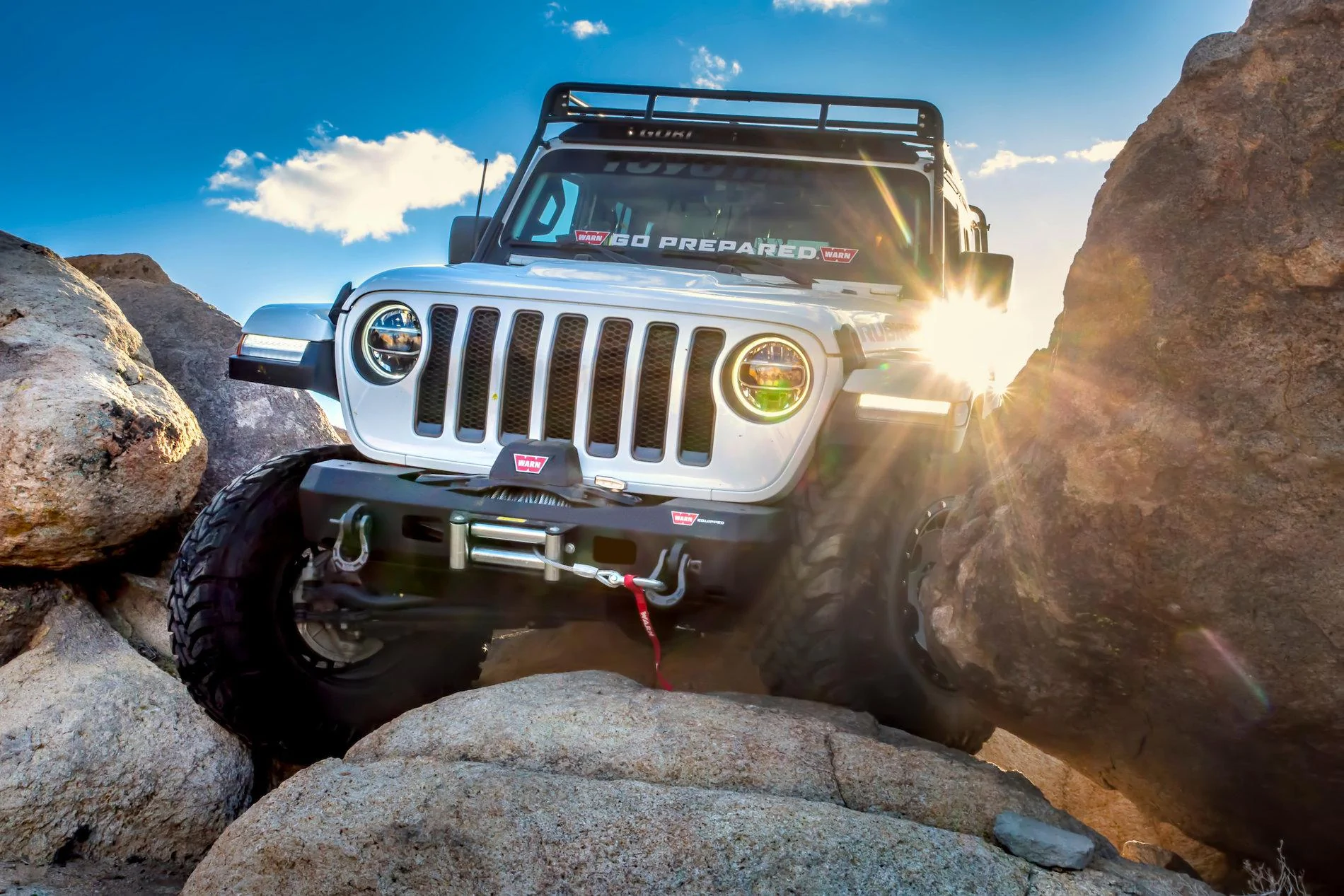 Jeep Gladiator WARN VR Evo 10 / 10s Winch - New Product 311A7471b (1)