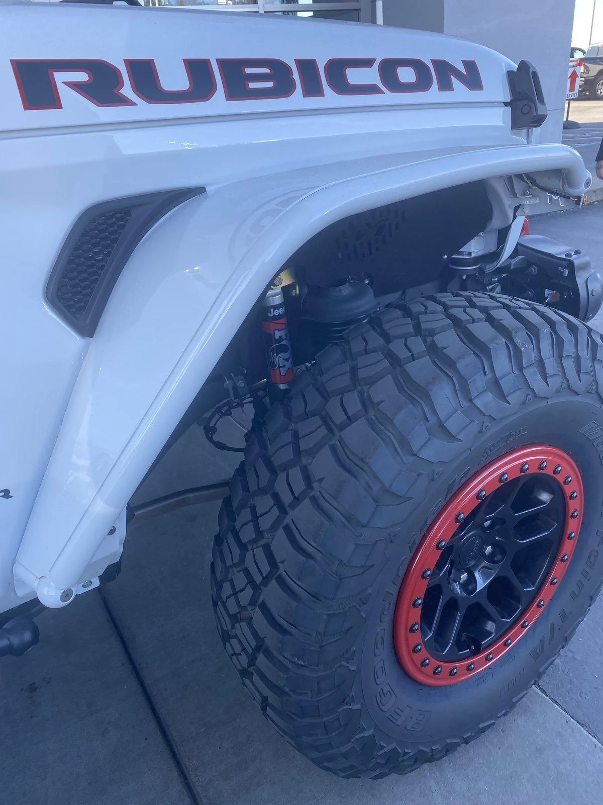 Jeep Gladiator Lets see all those Gladiators with lifts and bigger tires! 1o9%vKfsS1+laC5eAETR6g