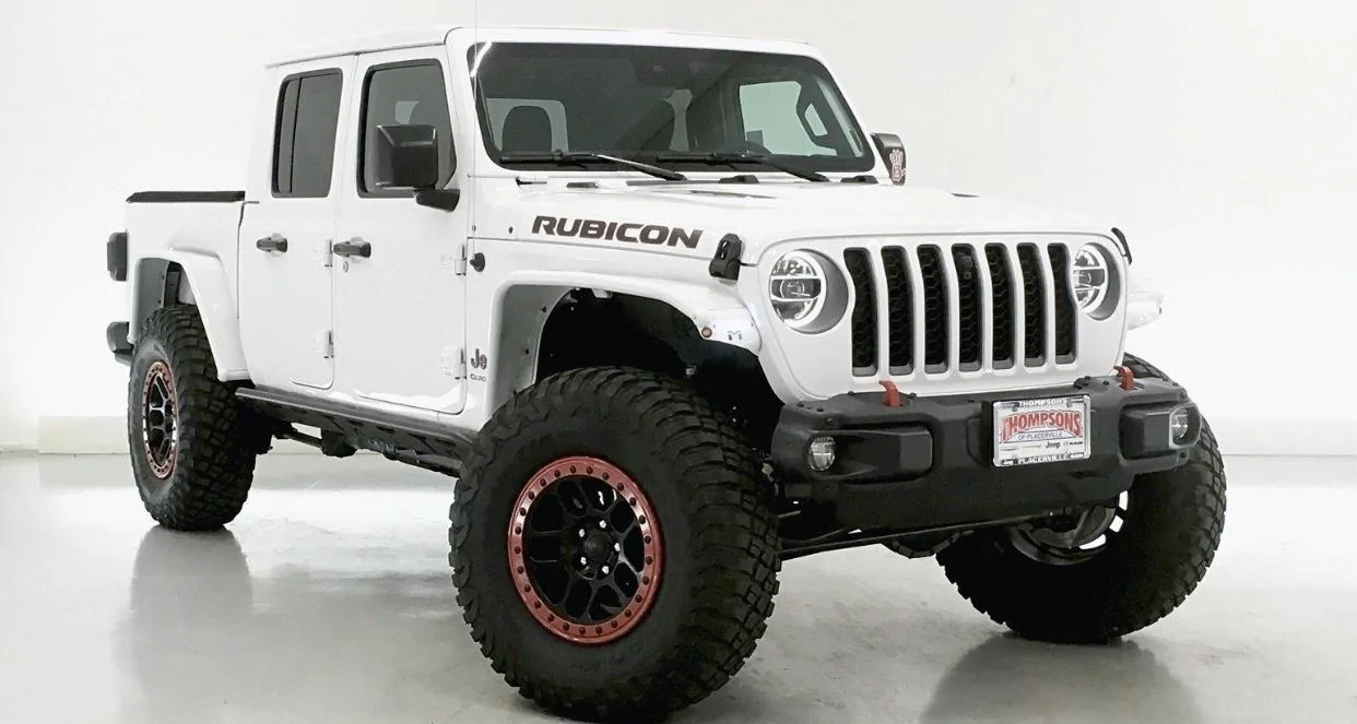 Jeep Gladiator BRIGHT WHITE Gladiator JT Club fullsizeoutput_26d8