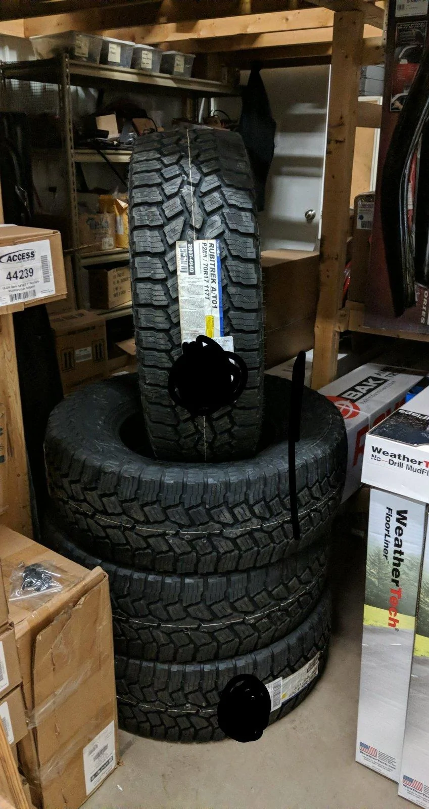 Jeep Gladiator Received new meats for the Gladiator. Falken Rubitreks Snapchat-1385332188