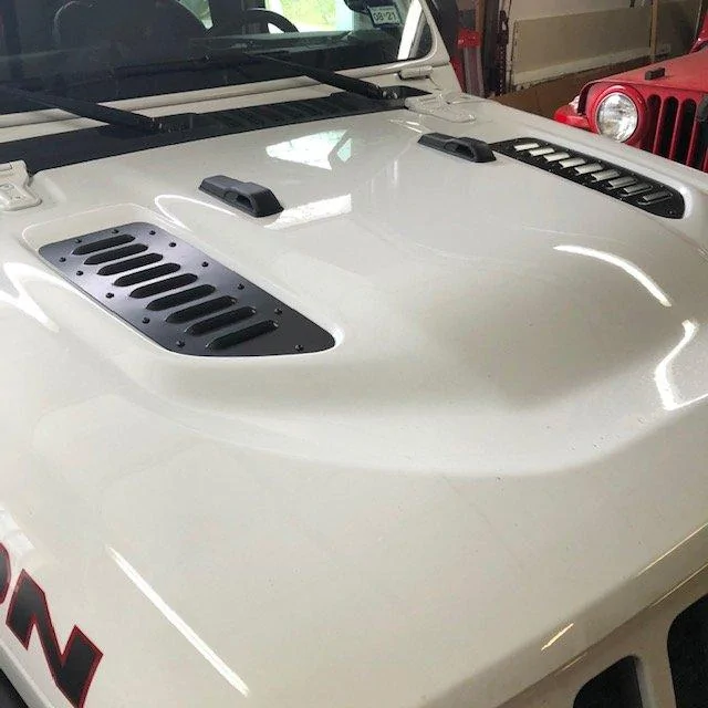 Jeep Gladiator open hood vents anyone? IMG_0319