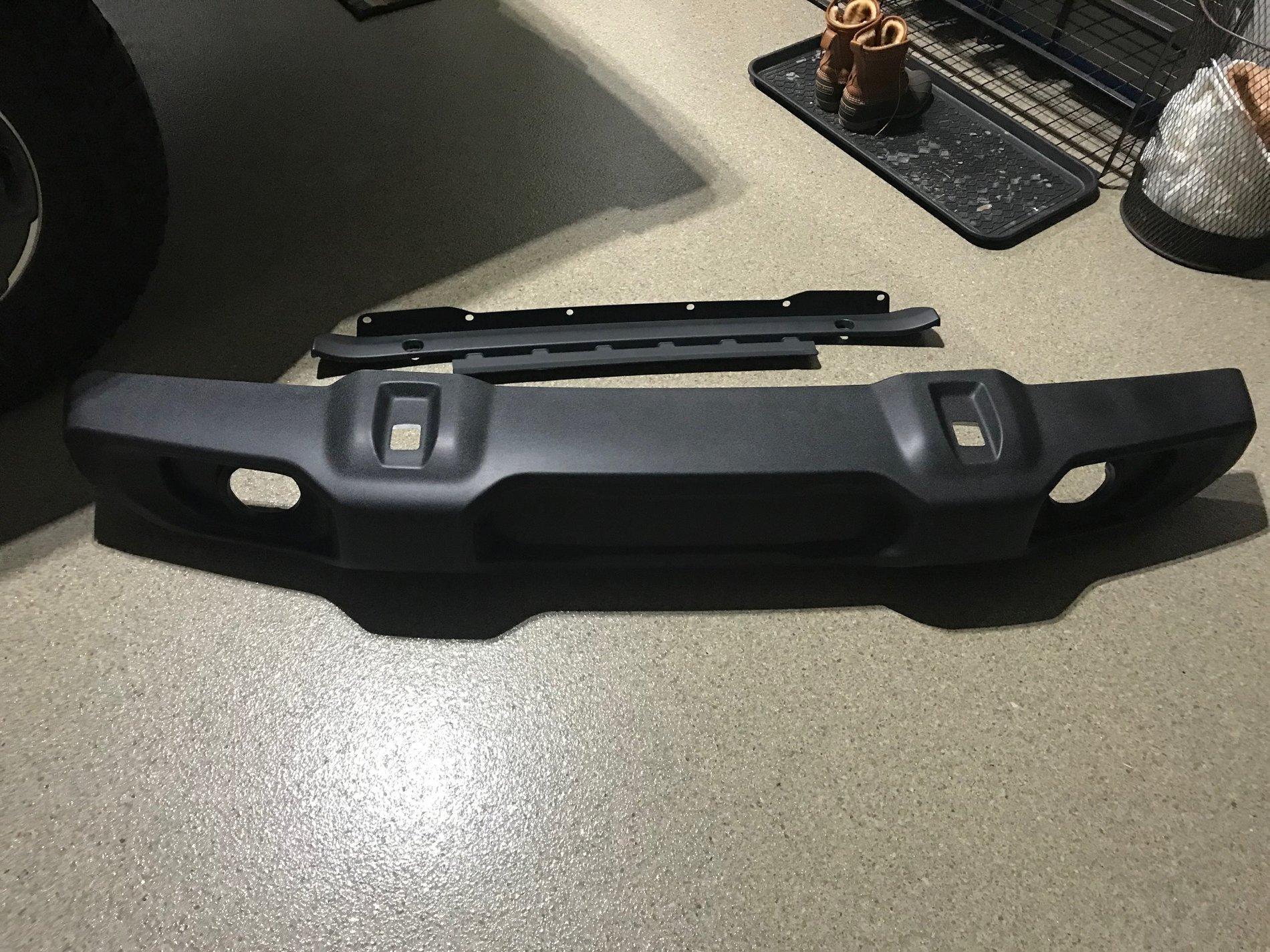 Jeep Gladiator WTS: Rubicon Plastic Front Bumper and Skid Plate Bumper and Fairin