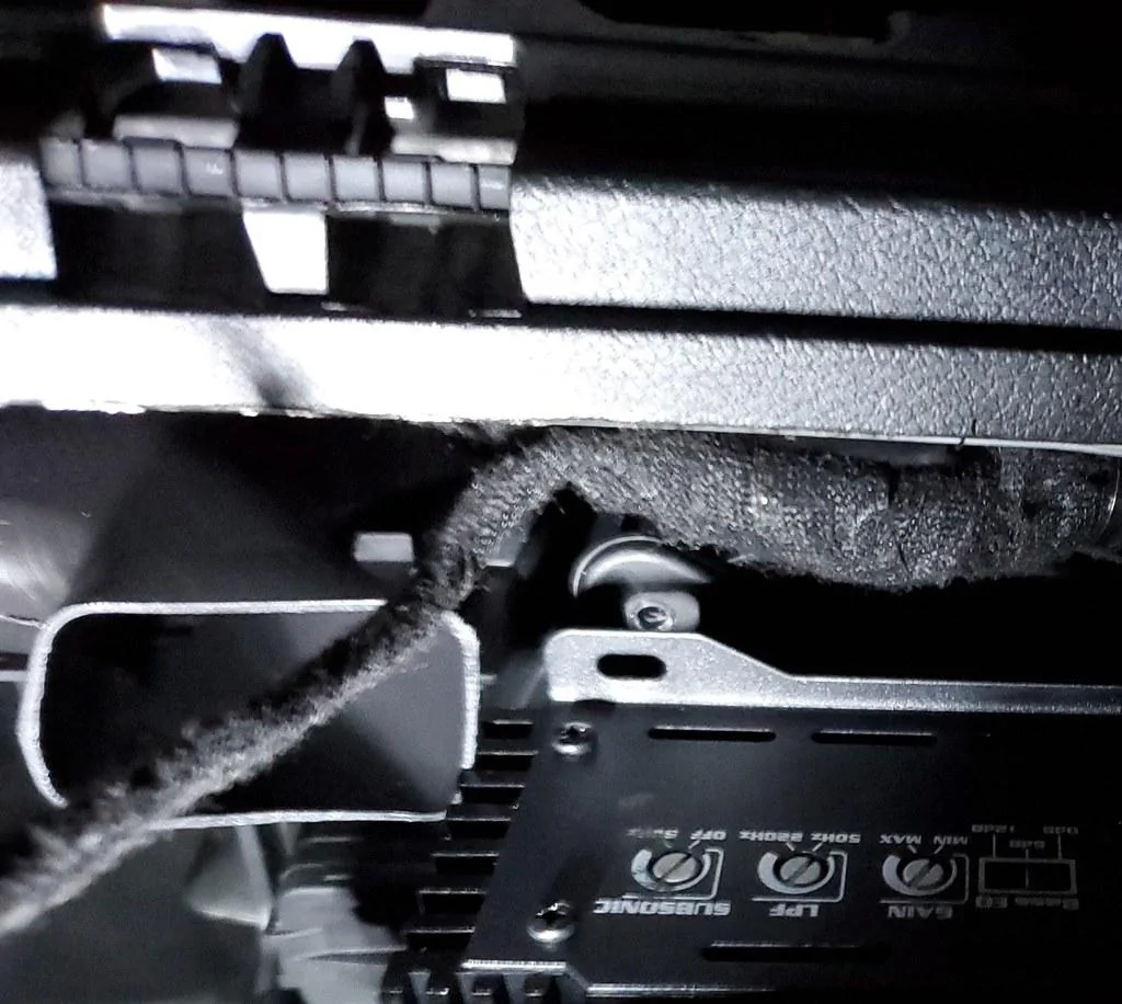 Jeep Gladiator Stealth Amp Sub Install (under dash) 49685942256_61973d4b5f_