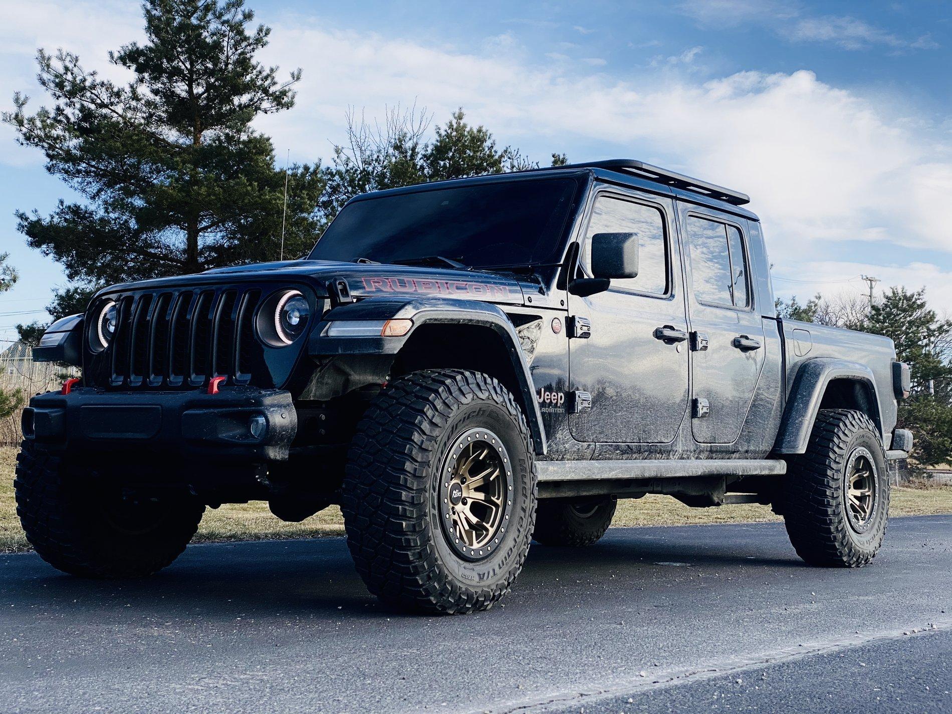 Jeep Gladiator MAXIMUS-3 Roof Rack STAGE ONE 3560B56E-8F34-40DE-825A-A6A61758E921