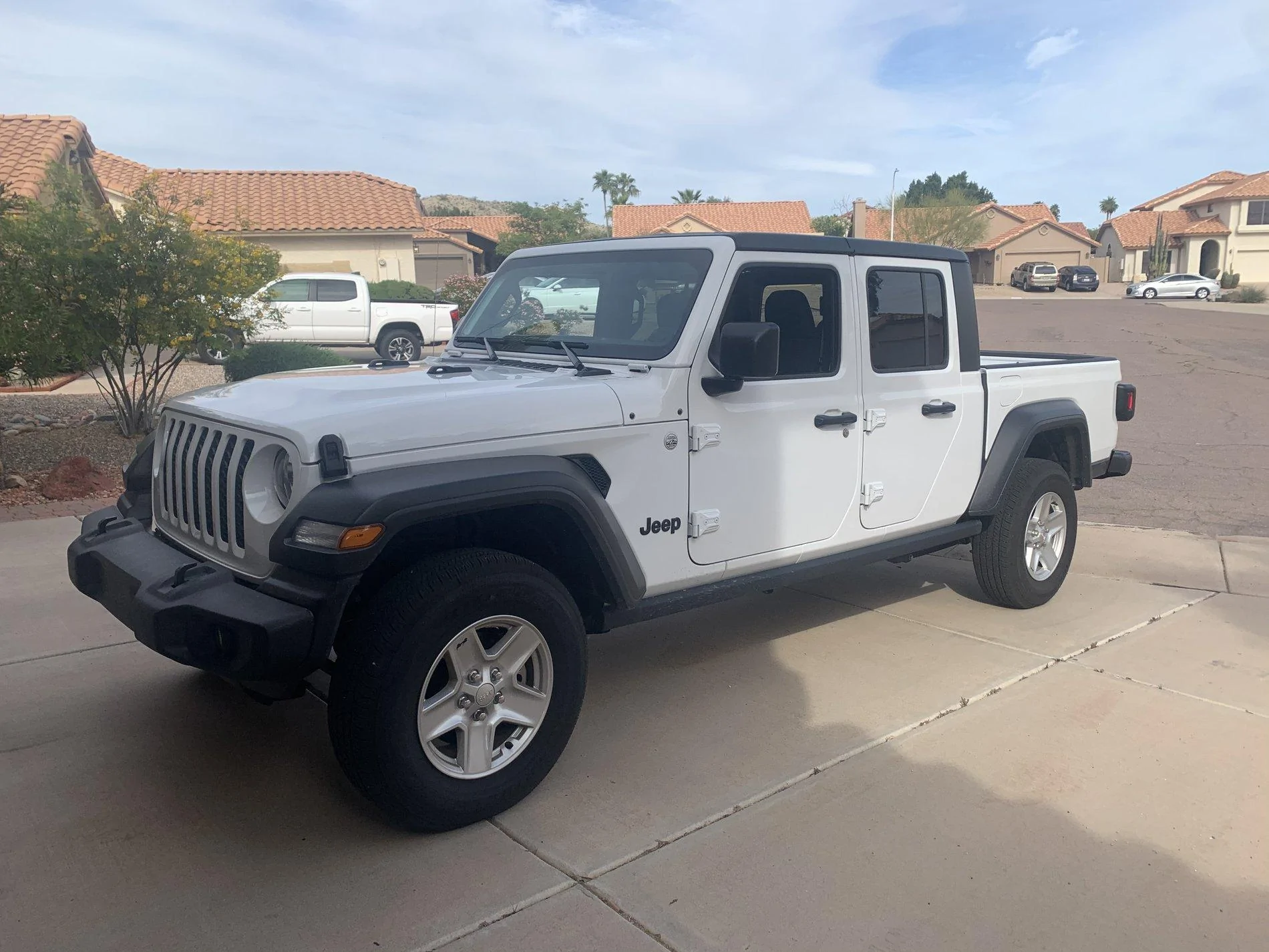 Jeep Gladiator New Gladiator Wheels and Tires BECD7496-455E-4FC2-A387-D83FD822E617