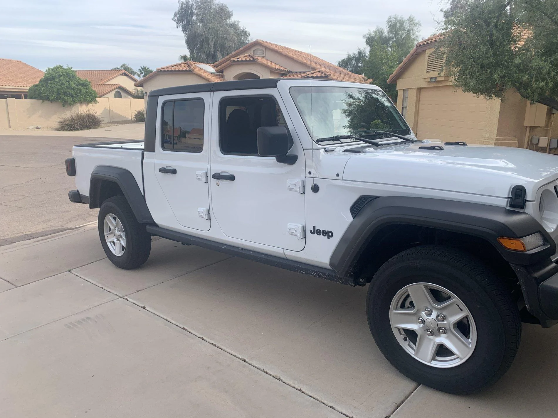 Jeep Gladiator New Gladiator Wheels and Tires 4DE5D168-75A4-4E69-BA4C-A5CB616CF5E5