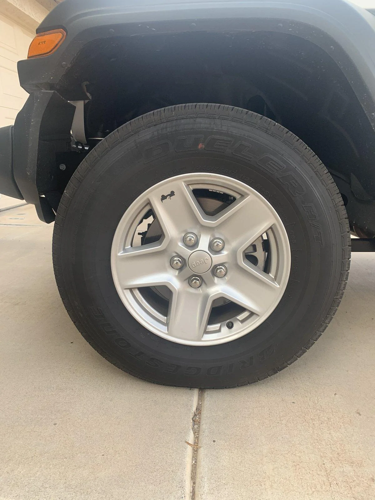 Jeep Gladiator New Gladiator Wheels and Tires 57CD1730-C33C-41F0-AFC2-08B9C036D8EC