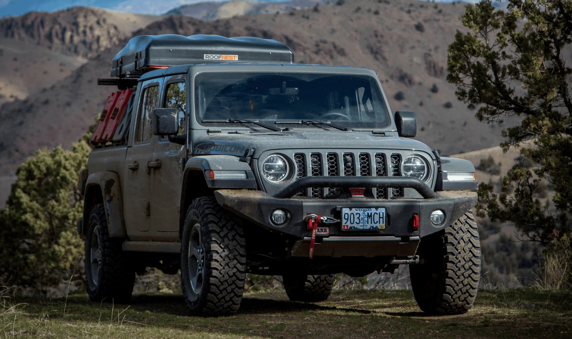 Jeep Gladiator Affordable Lift For Constant Heavy Load Overland Rigs? glady-front-1