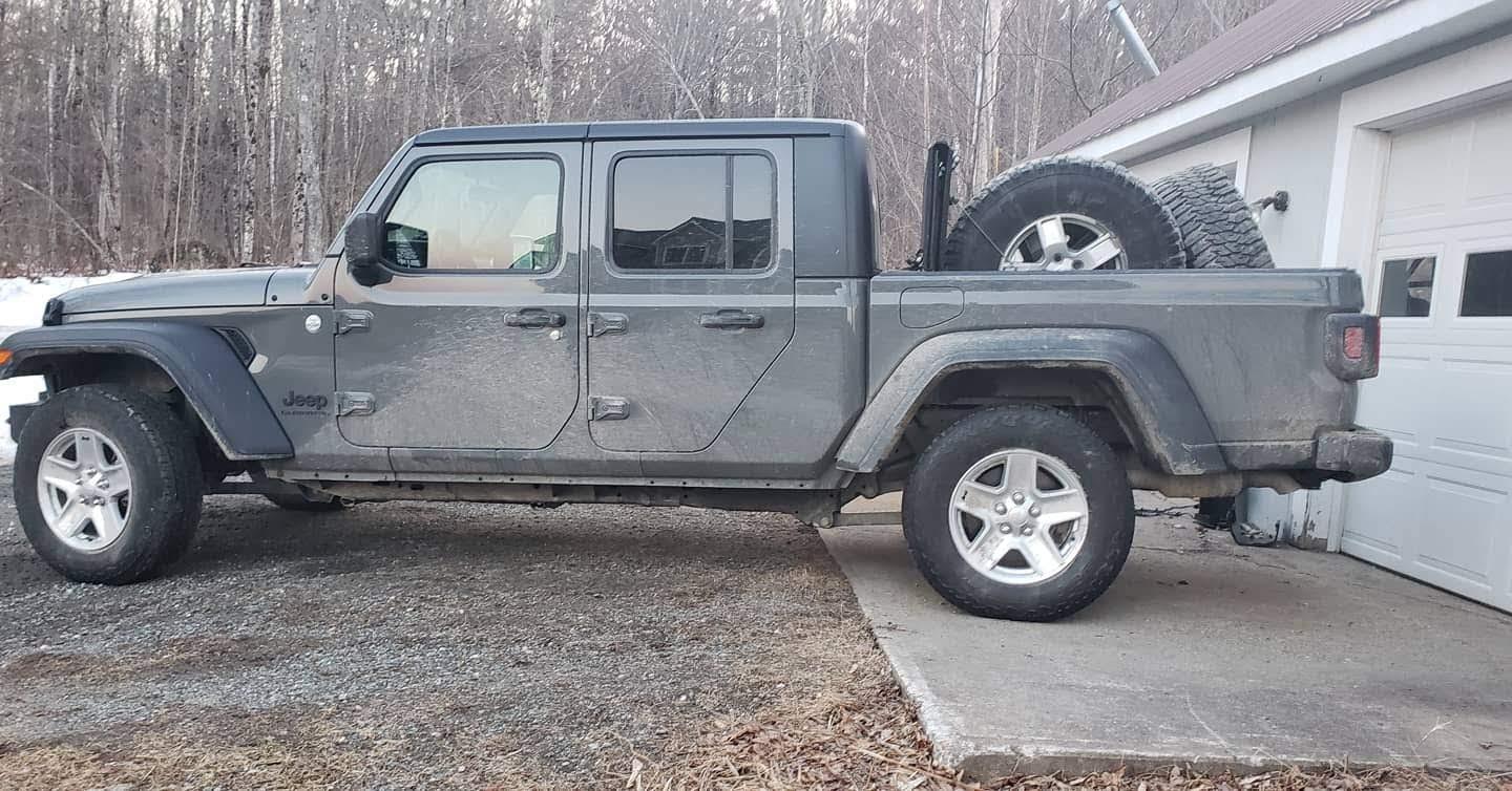Jeep Gladiator Invictus Off Road Build KQyGRyXHXWHVL6idNrDWhbkSfdFs0NYuPrvwYRamyVTORd7i_lE5oDIt3be_NWbF-xTWE3i2yCLAYQKeNg=w1440-h754-no