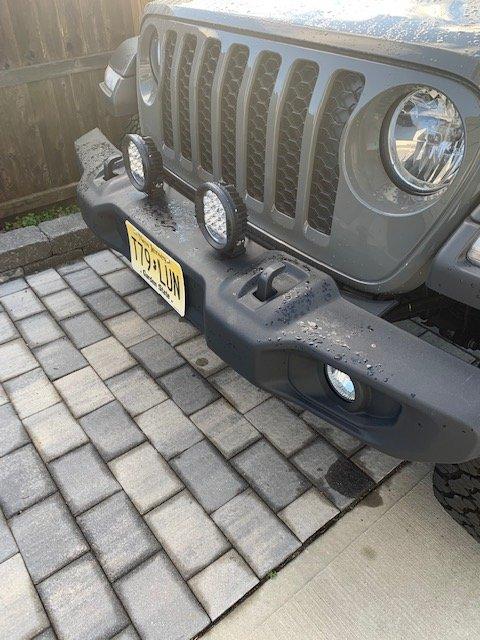 Jeep Gladiator Modifications to Sport front bumper? bumper 