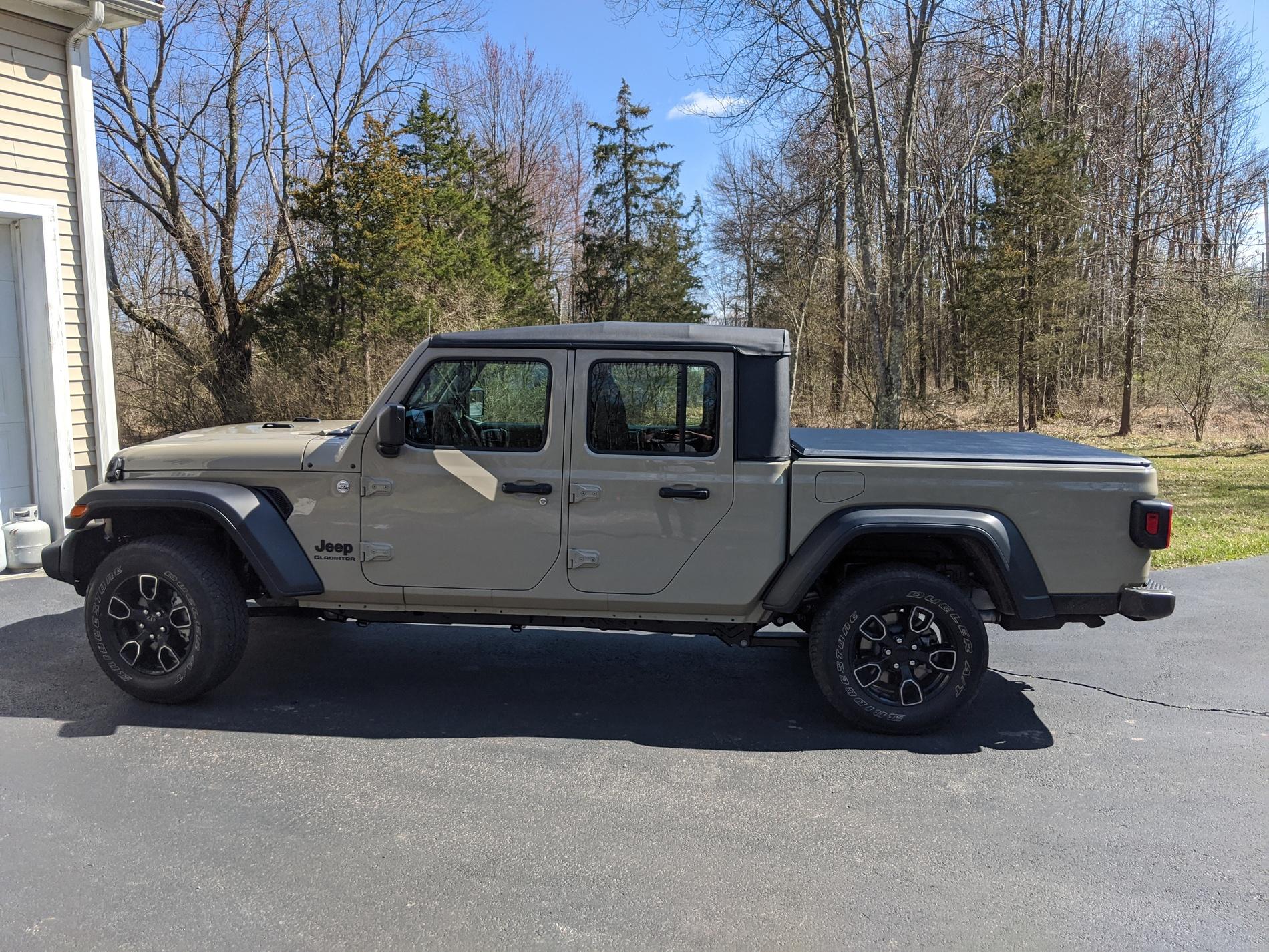 Jeep Gladiator Bed cover on the cheap! (From Chevy Colorado) 2020-03-24