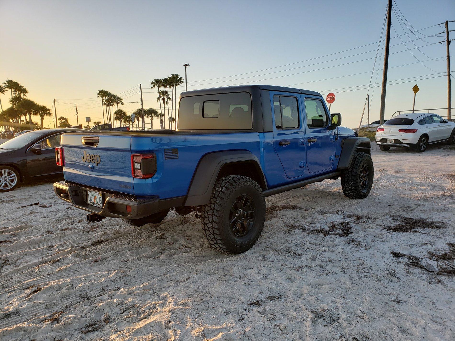 Jeep Gladiator Lets see all those Gladiators with lifts and bigger tires! 90435951_10221233088241331_1515160266122199040_o