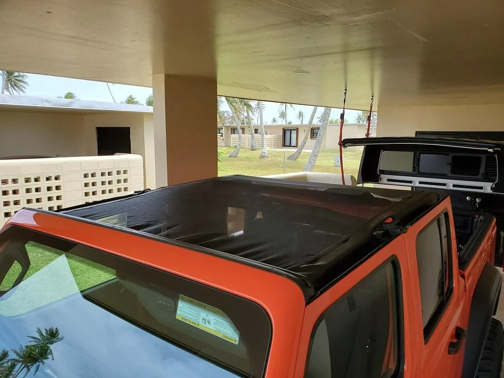Jeep Gladiator Installing Mopar Sunbonnet (Bikini Top) 49700089706_34d408f9a6_