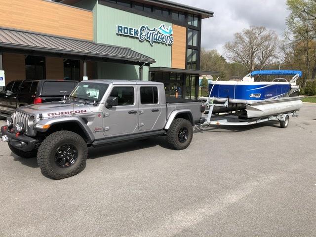 Jeep Gladiator What did you do WITH your Gladiator today? 6F3F49C0-0EF8-461C-B34F-A4D0E8046576