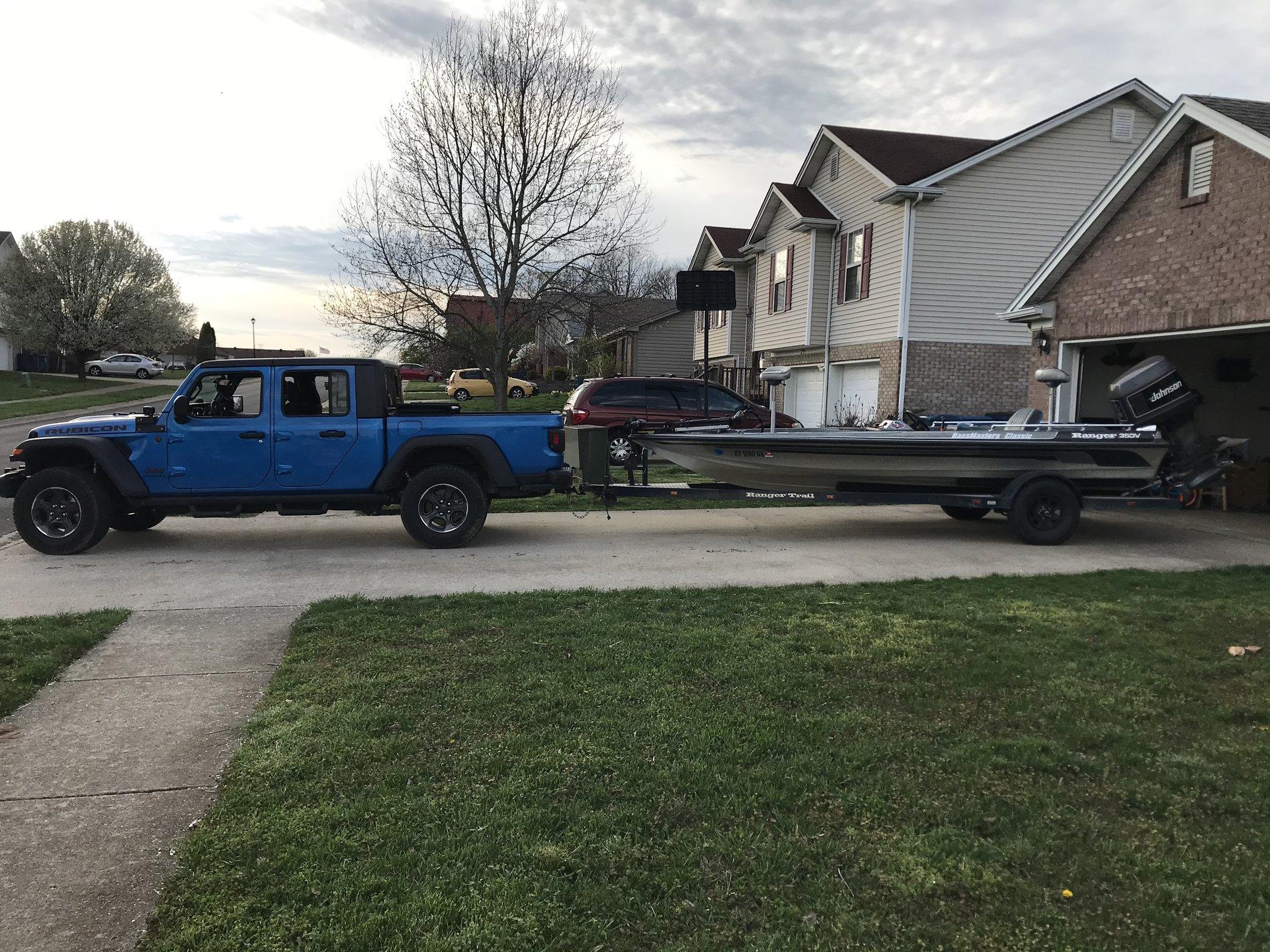 Jeep Gladiator Got the Boat Out 861EFBE7-422B-4383-9202-0F1507ECC903