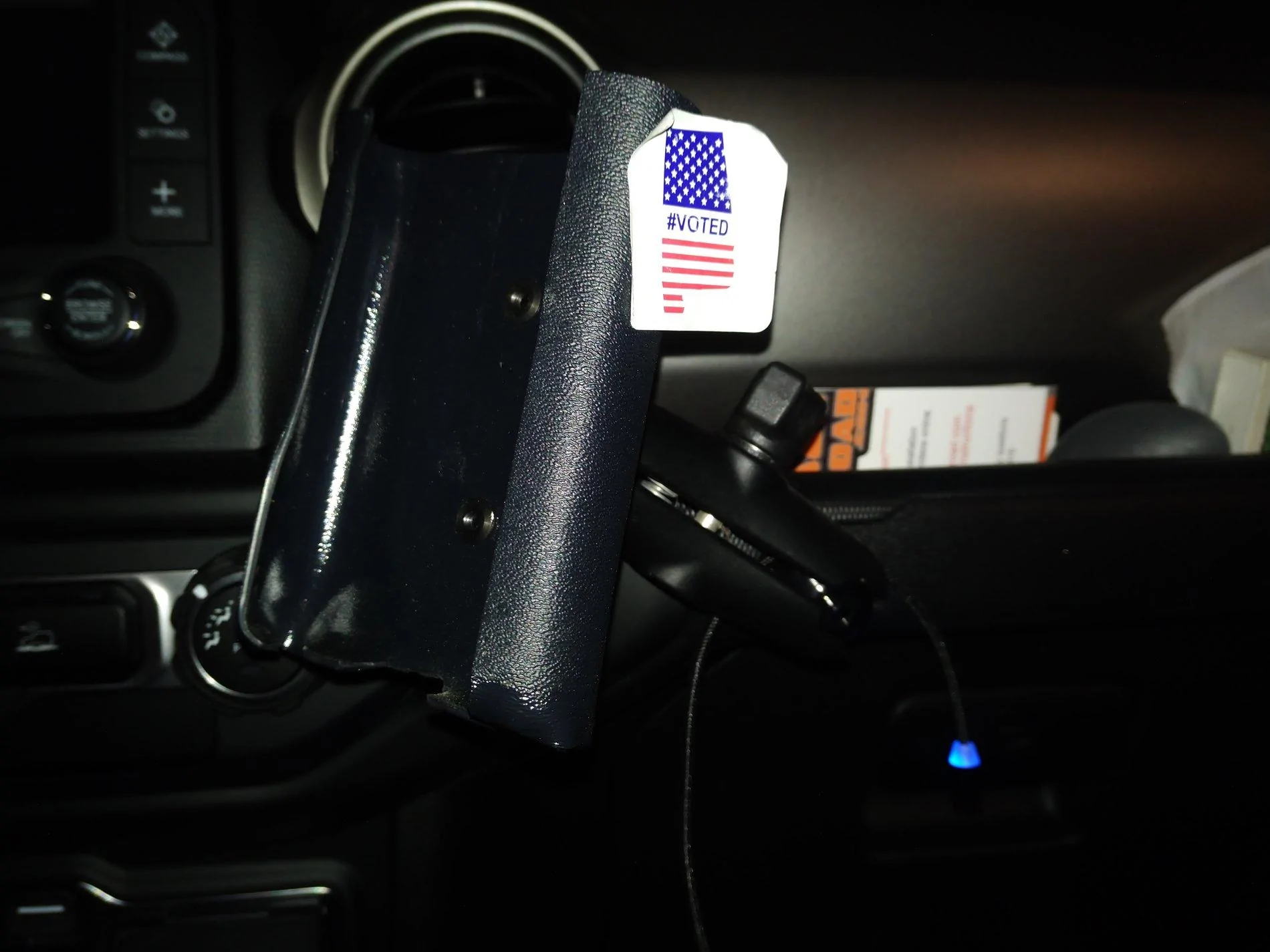 Jeep Gladiator Phone Solutions 15853085458834198033298552533596