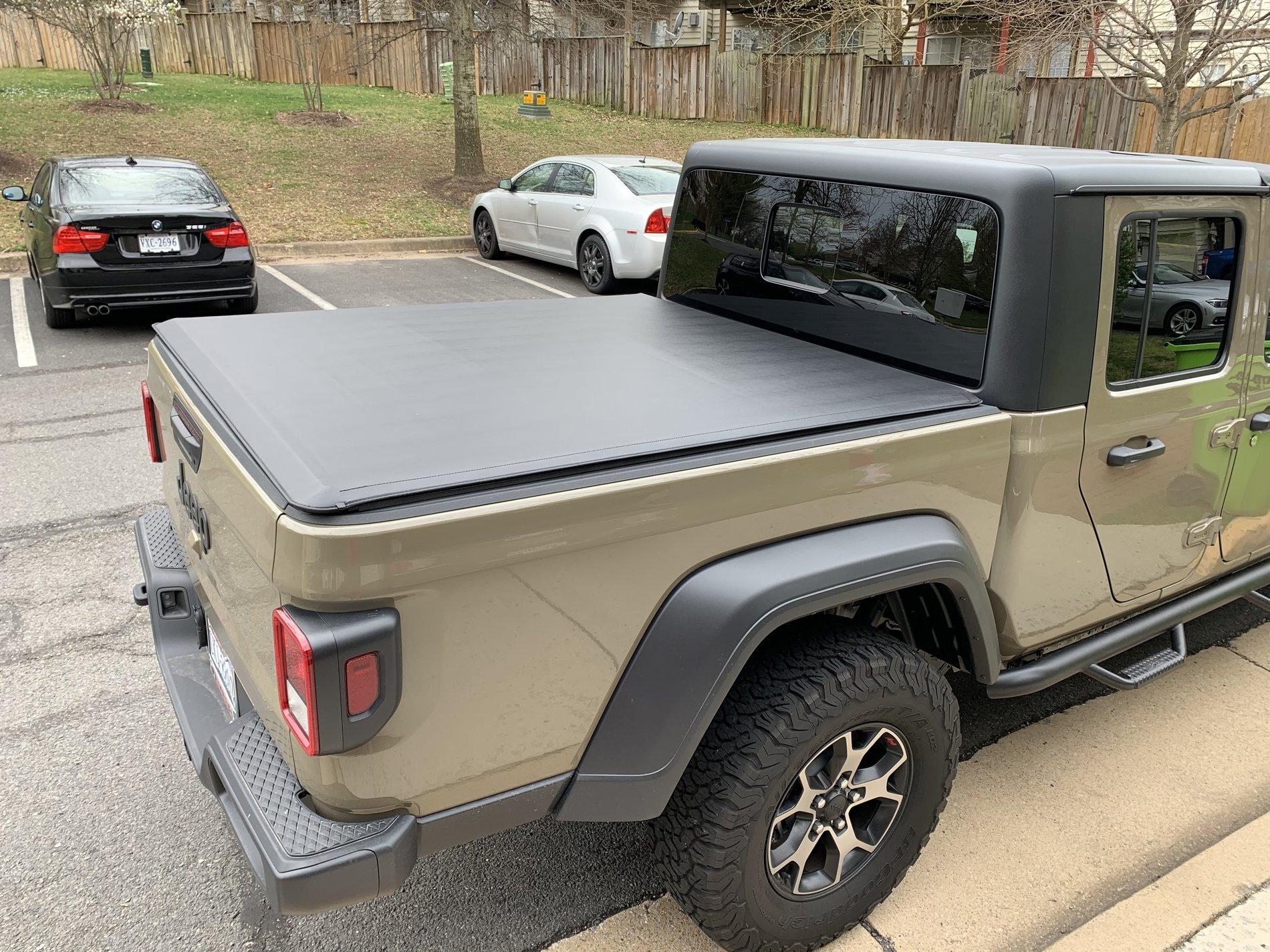 Jeep Gladiator GATOR Gladiator JT Club 5953718E-7BB6-42B2-91D9-B18C6266C8EC