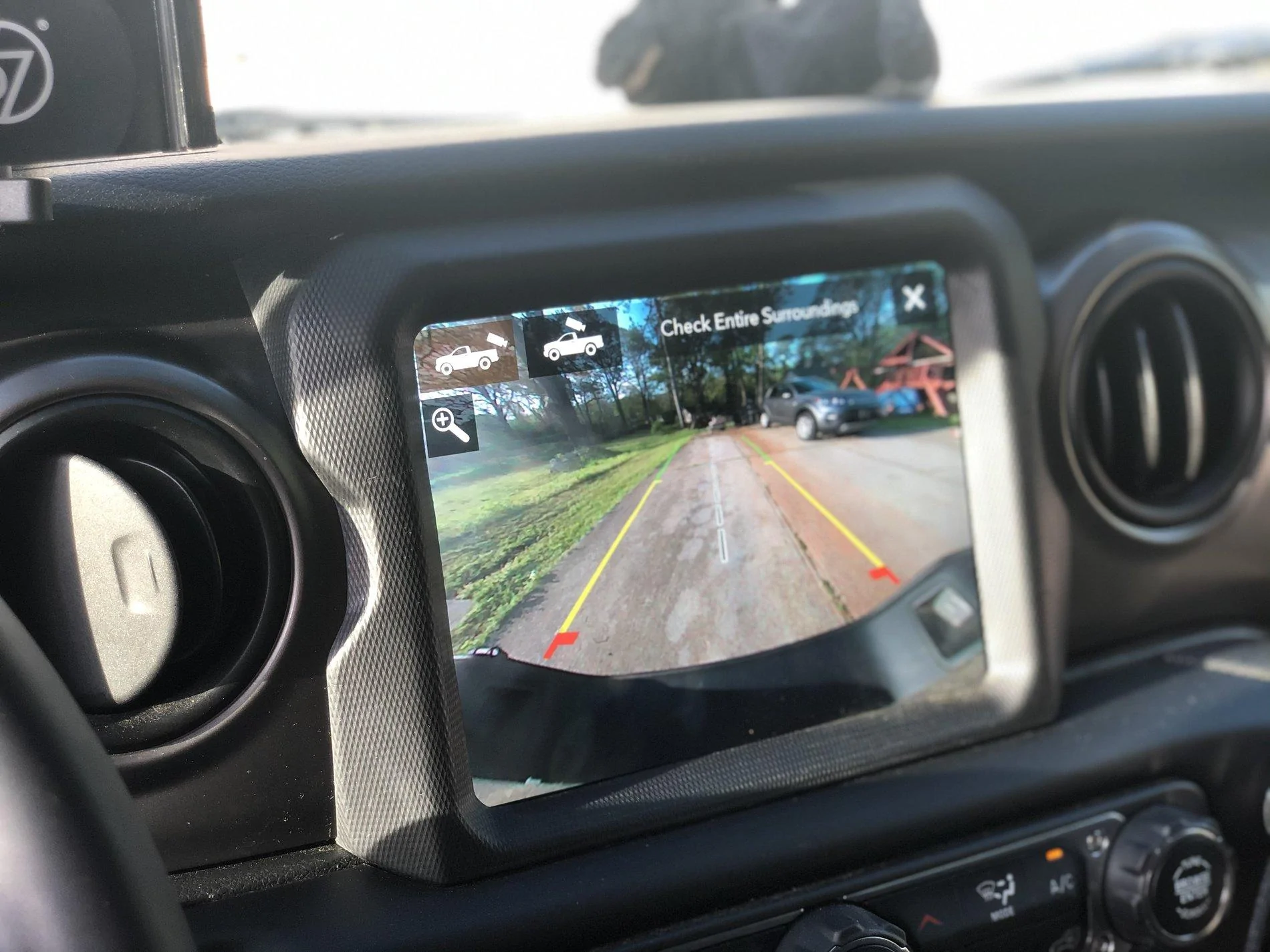 Jeep Gladiator Factory trail camera install? CD8B4FFE-DB5C-46D2-BBF5-282345277810