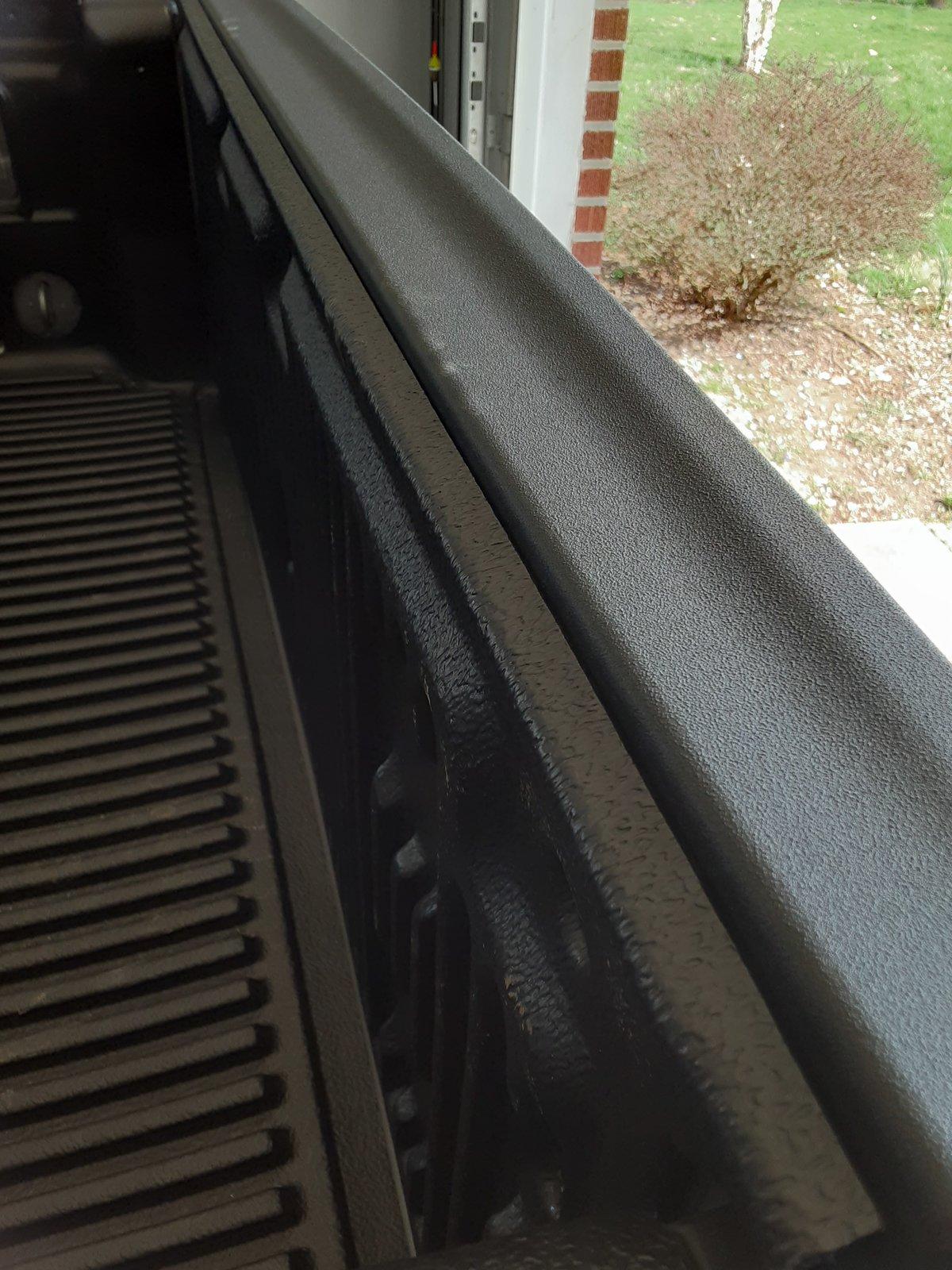 Jeep Gladiator Rugged Liner Drop-in Liner Issue 20200329_135212