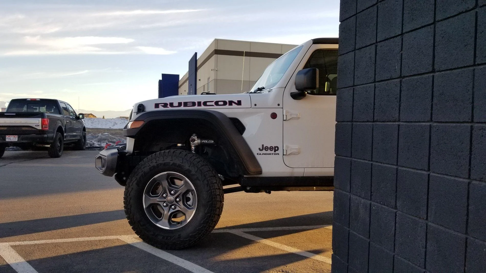 Jeep Gladiator Jeep Wagoneer / Spartan Build [7 Seater Gladiator] 20200213_172522