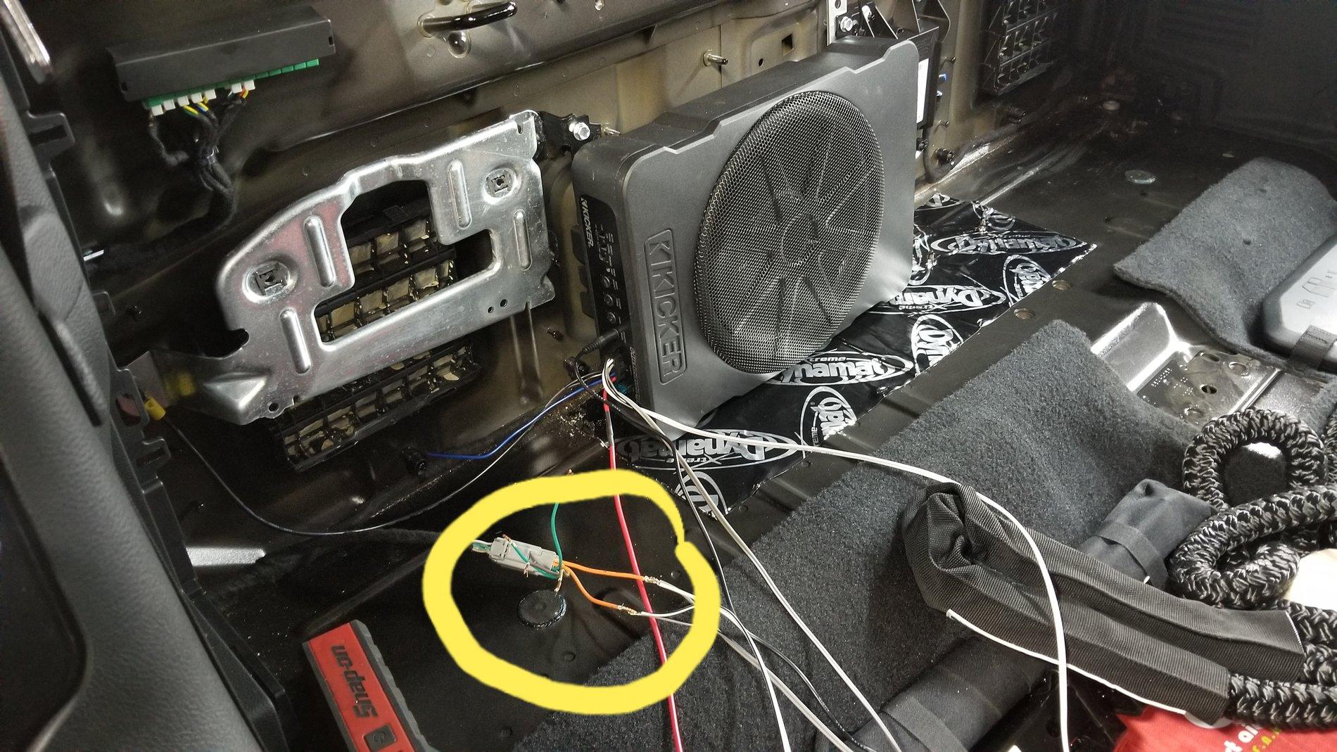 Jeep Gladiator Premium subwoofer upgrade. 20200331_140851