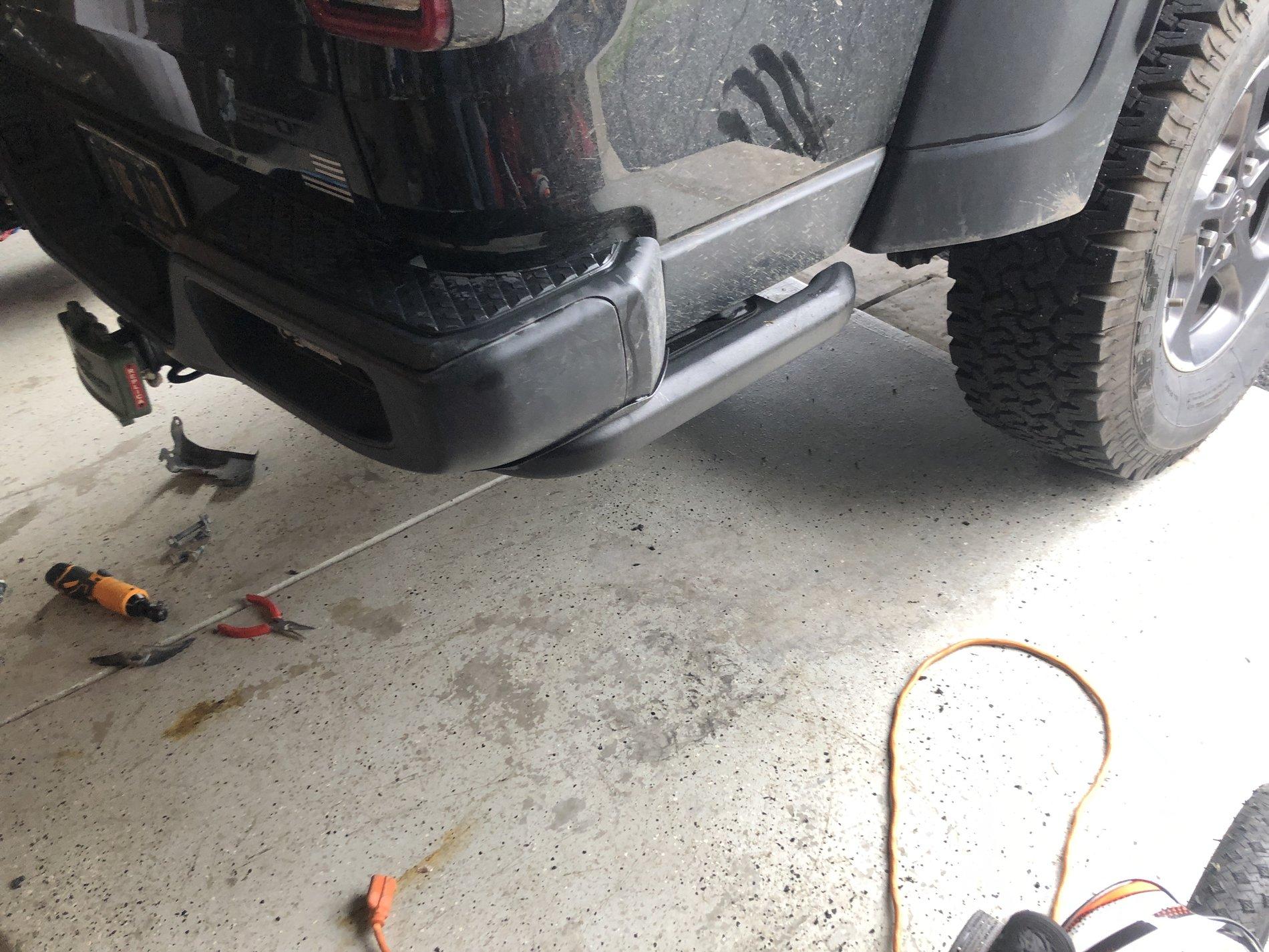 Jeep Gladiator Installing Mopar Rear Bed Rock Rails on Overland and Sport Gladiators 2F4A1175-6346-4878-B01E-1EE68615024E