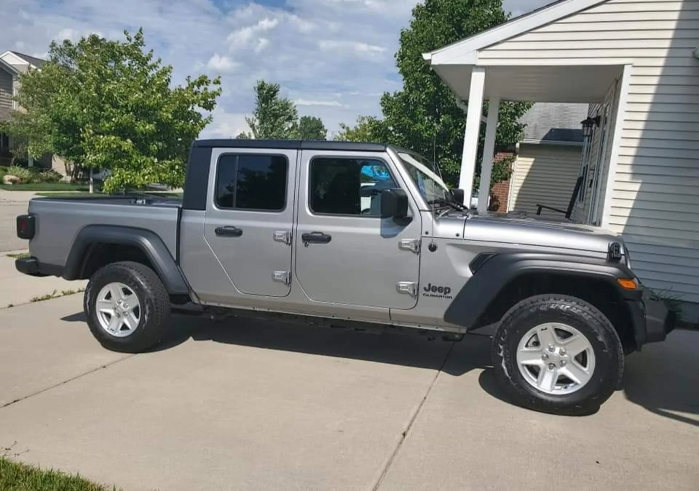 Jeep Gladiator 2020 Jeep Gladiator Model Kit? 20200331_204201