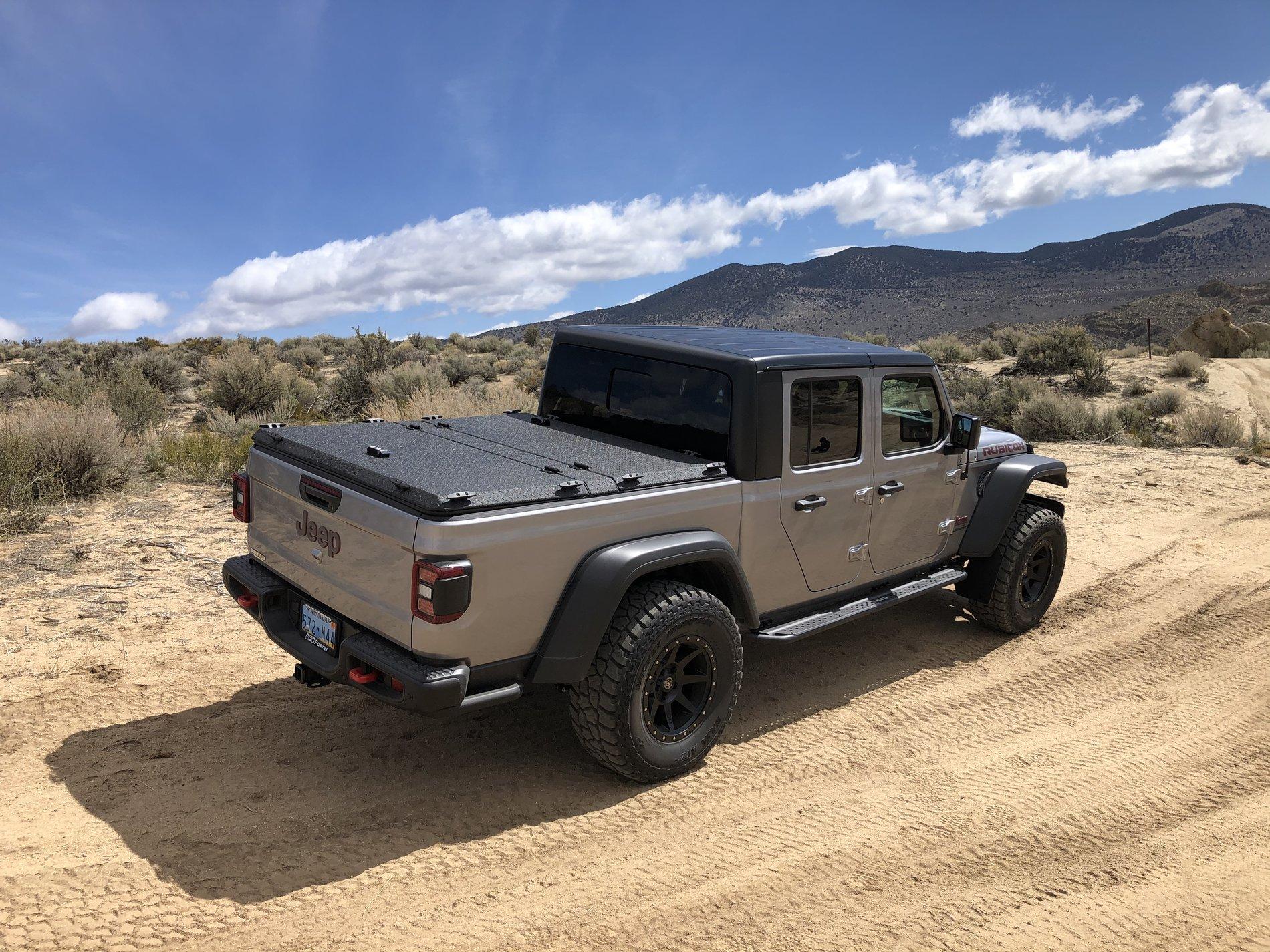 Jeep Gladiator RenoRubi Build 7C604ABC-C527-43AA-909E-86C739CE3089