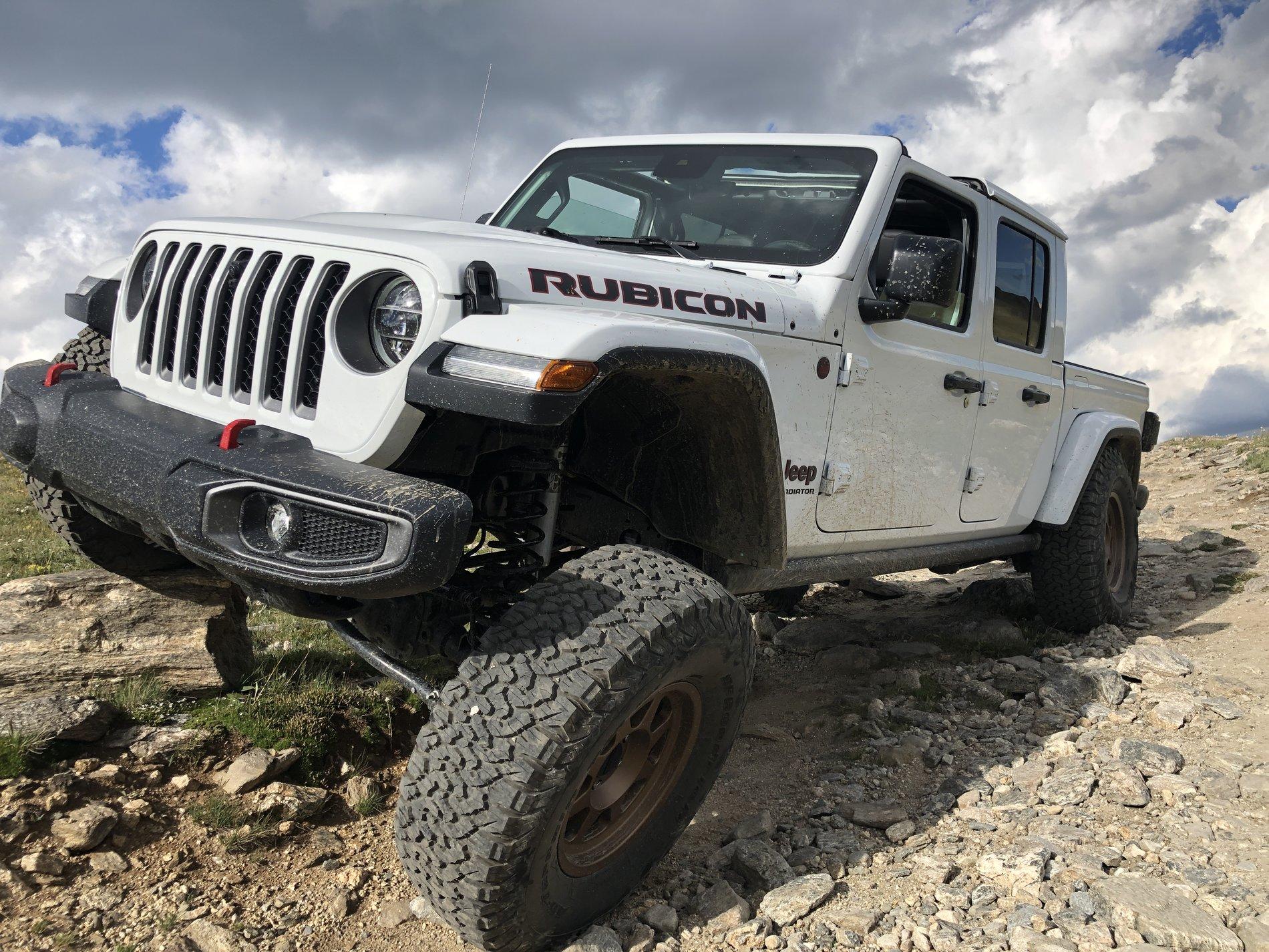 Jeep Gladiator Jeep Lift Kit and Fox Shocks Giveaway! C42C7153-EE5F-4636-BFFD-C654741BF616