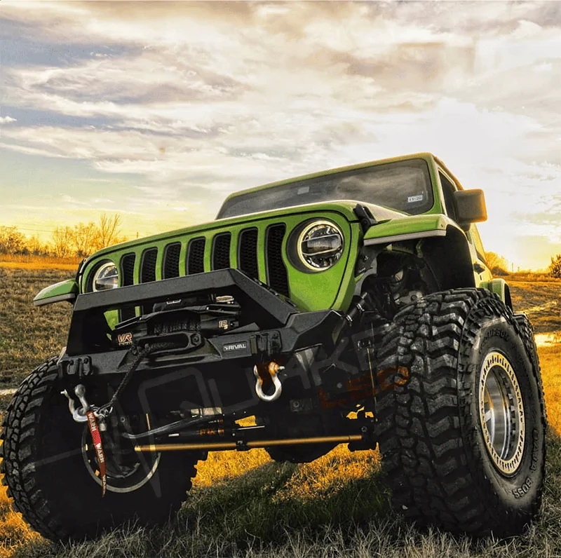 Jeep Gladiator Check Out! Quake LED's Jeep JT Gladiator/JL Wrangler DRL, Amber Sequential Turn Signal Fender Chop Quake_LED_993_WEB%20%281%29