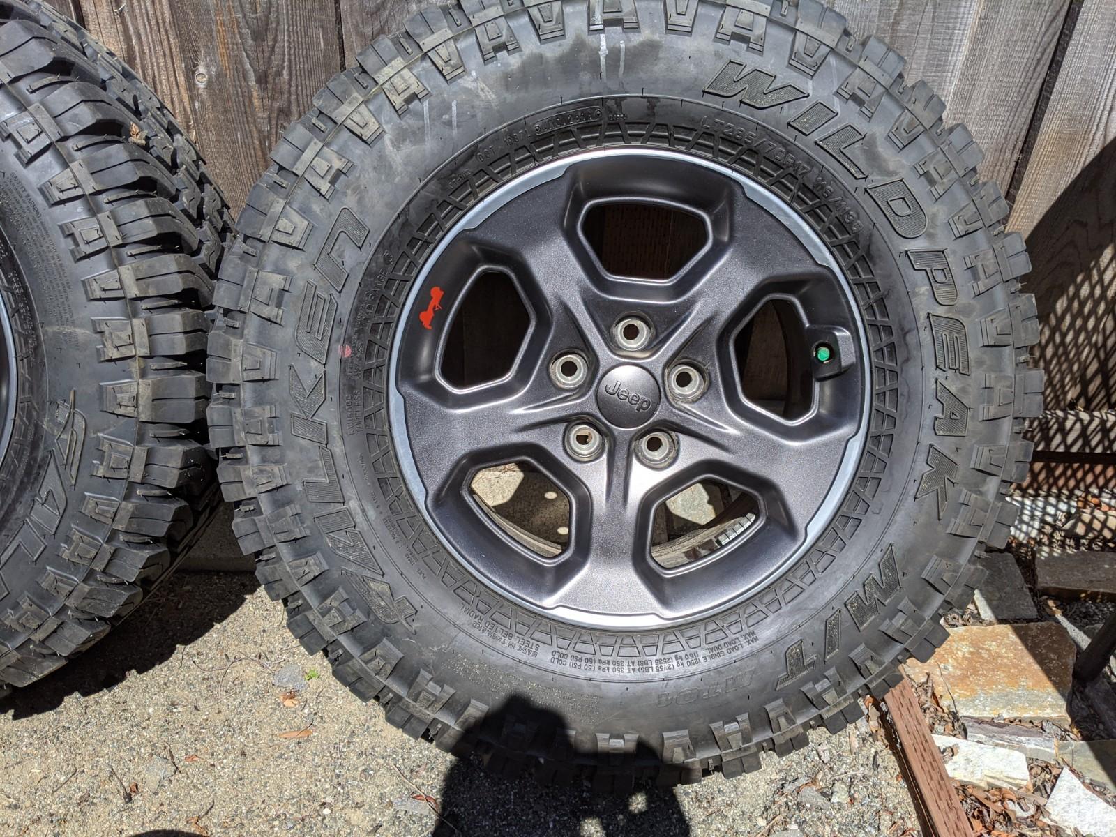 Jeep Gladiator FS: 5x Rubicon take-off MT wheels/tires/TPMS, Bay Area IMG_20200401_125046